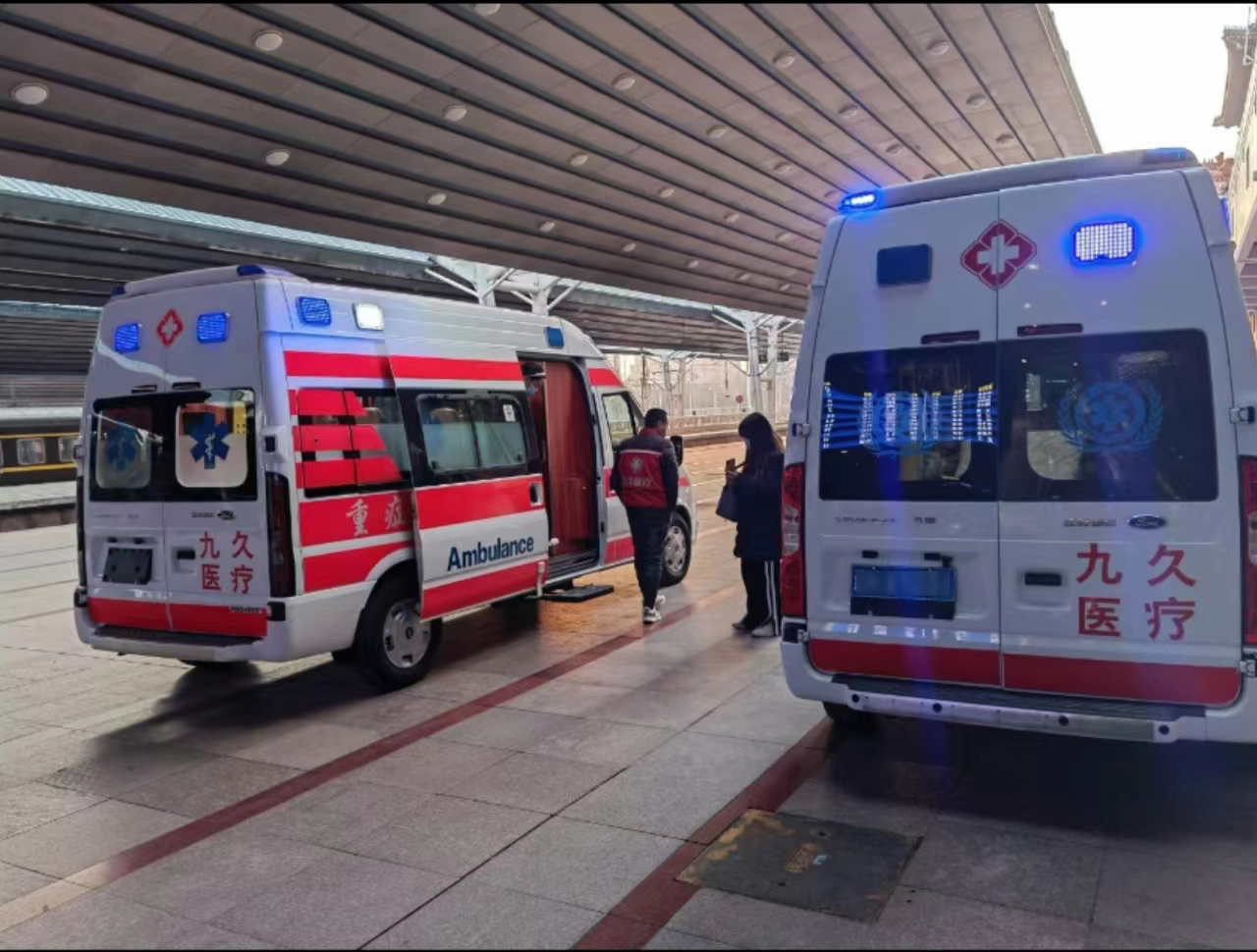 安达市救护车长途转运